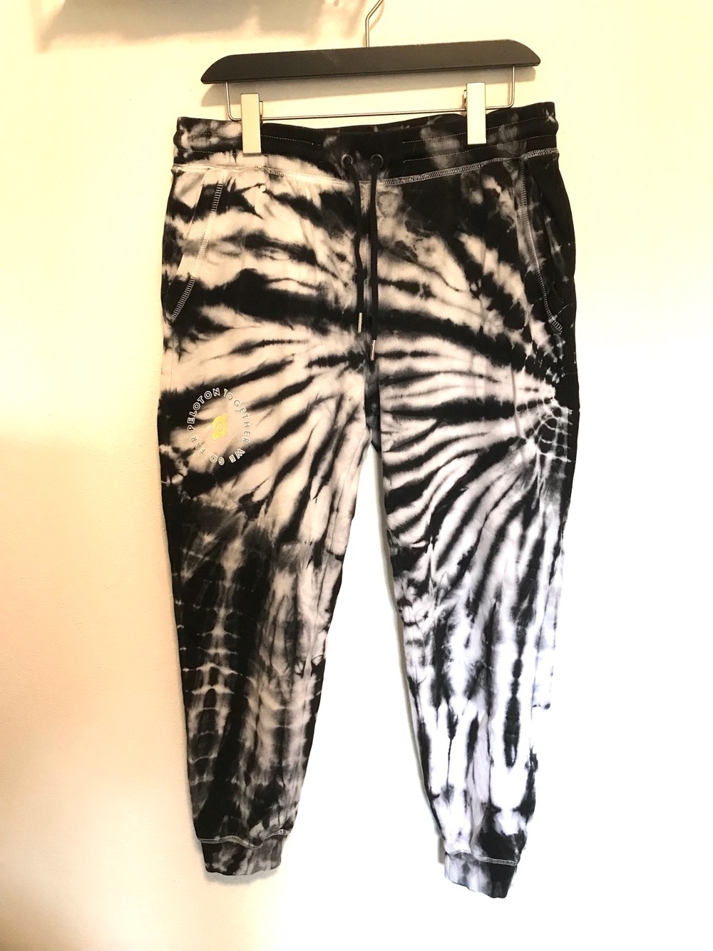 Peloton Bikes Black White Tie Dye Joggers Sweatpants With Pockets Women’s L
